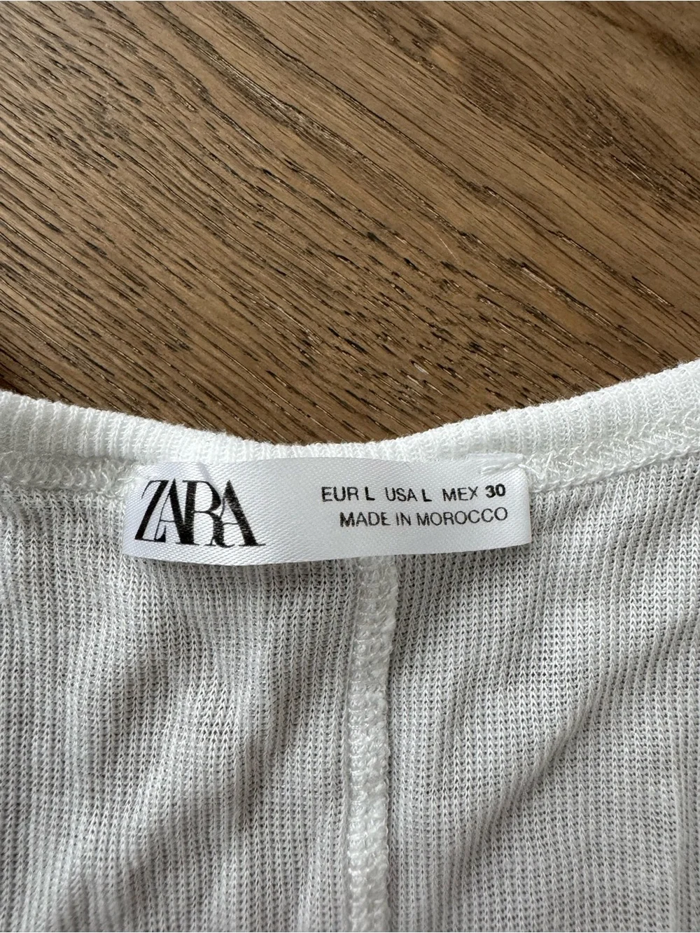 Zara Ribbed Scoop Neck Tank - Picture 2 of 5